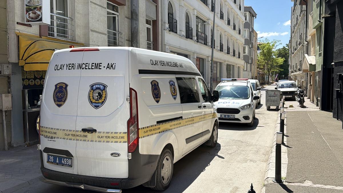 Yer: Eskişehir! Konakladığı apart odasında ölü bulundu