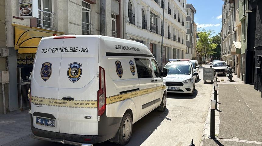 Eskişehir'de bir kişi konakladığı apart odasında &ouml;l&uuml; bulundu