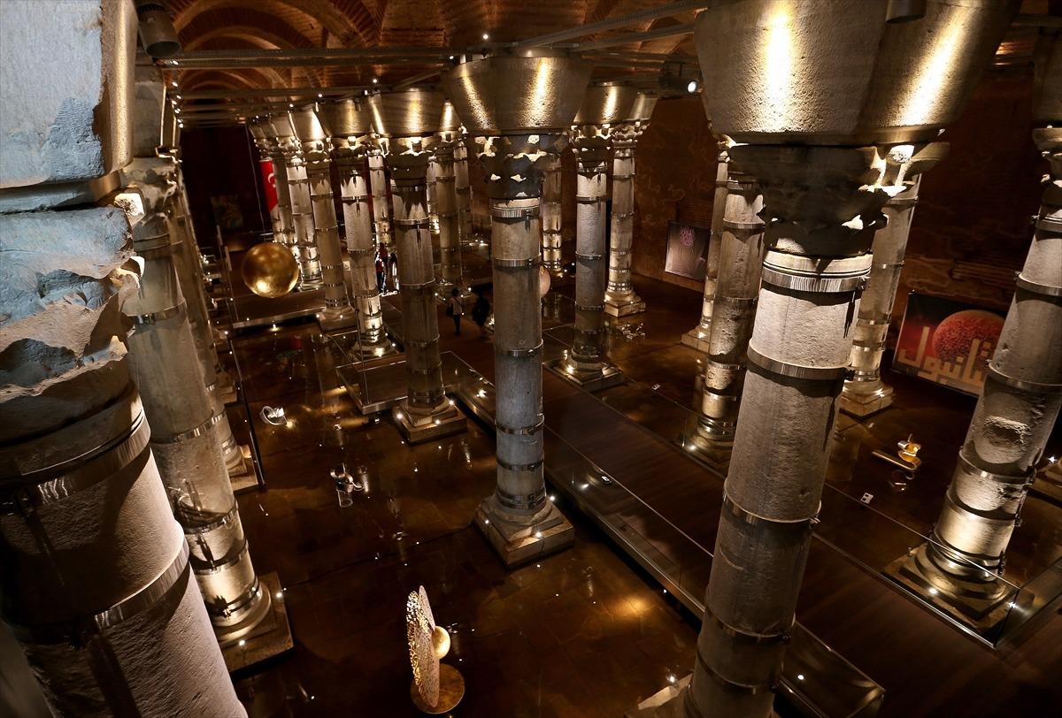 İstanbul'un 1600 yıllık tarihine dokunun