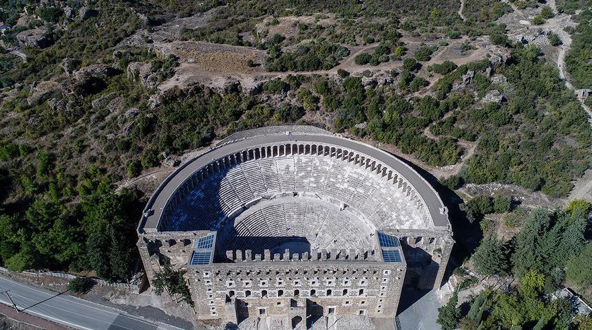 Antalya'nın en pop&uuml;ler noktası a&ccedil;ıklandı: Zirveyi kimse tahmin edemedi