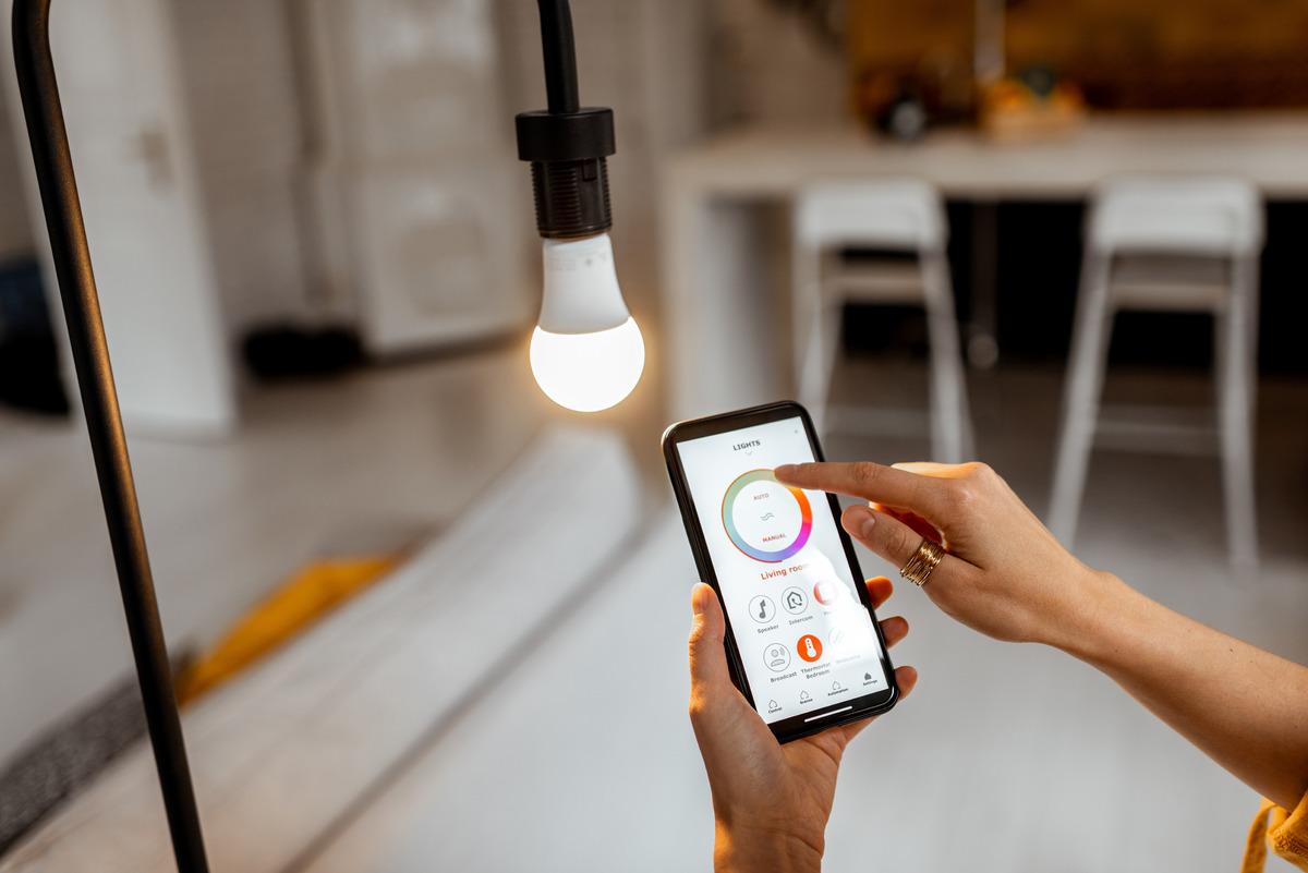 Akıllı ampuller daha fazla mı elektrik harcıyor? Cevap d&uuml;ş&uuml;nd&uuml;ğ&uuml;n&uuml;zden farklı olabilir 5