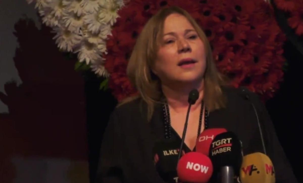 J&uuml;lide Kural Kadir İnanır ın vasiyetini a&ccedil;ıkladı: "O b&uuml;y&uuml;k barışı mutlaka biz halklar kuracağız" 3