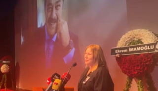 J&uuml;lide Kural Kadir İnanır'ın vasiyetini a&ccedil;ıkladı: "O b&uuml;y&uuml;k barışı mutlaka biz halklar kuracağız"