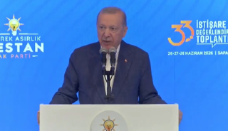 Erdoğan "Sorulacak, sorulacak, sorulacak" dedi! O s&ouml;zleri uzun s&uuml;re ayakta alkışlandı