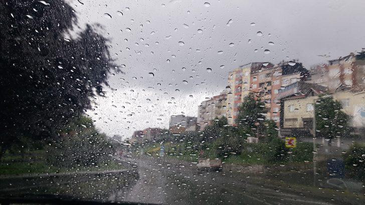 Meteoroloji uyarmıştı! İstanbul'u sağanak vurdu! G1