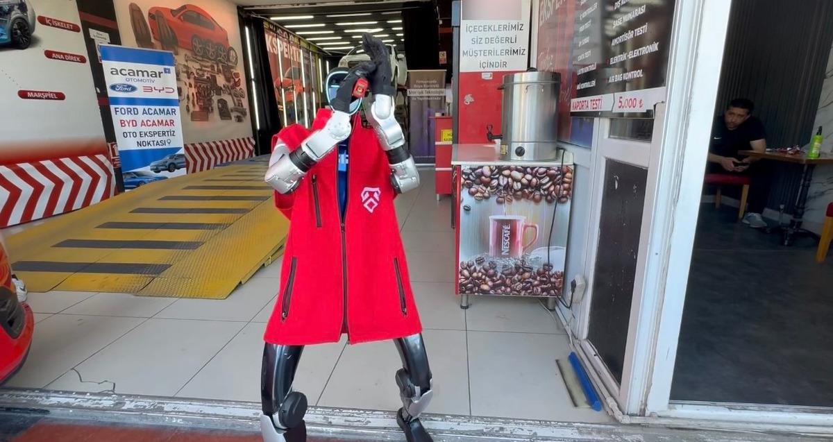 Robot zam istedi  Şu an &ccedil;ıraklık aşamasında  5