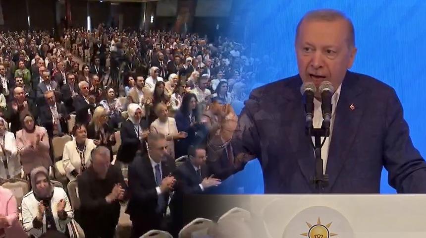 Erdoğan "Sorulacak, sorulacak, sorulacak" dedi! O s&ouml;zleri uzun uzun ayakta alkışlandı