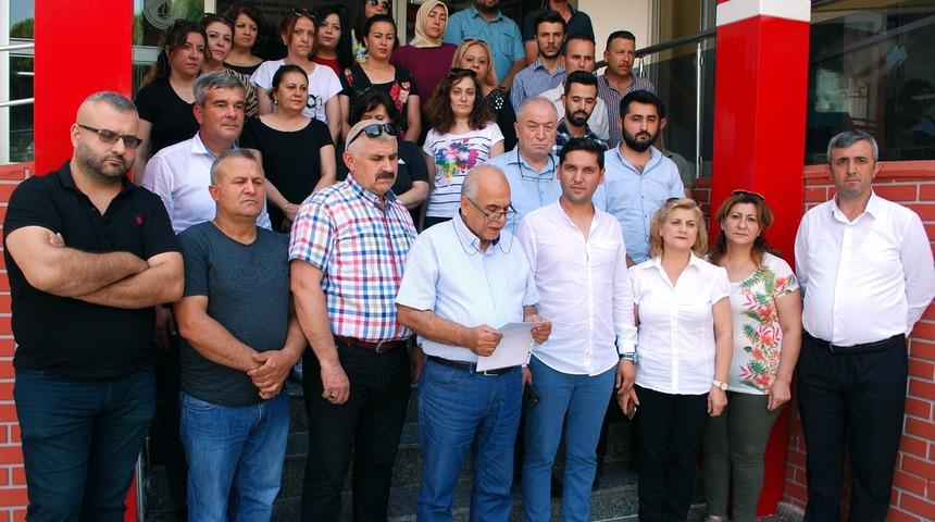 İYİ Parti'de deprem! Manisa Salihli yönetimi topluca istifa etti!