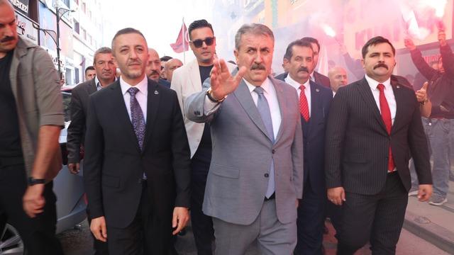 BBP lideri Destici'den İçişleri Bakanı ve İstanbul Valisi'ne teşekkür: Buna müsaade etmediler
