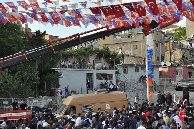 Başbakan Yıldırım: Siirt enişteyi Cumhurbaşkanı yapmaya karar vermiş (2)