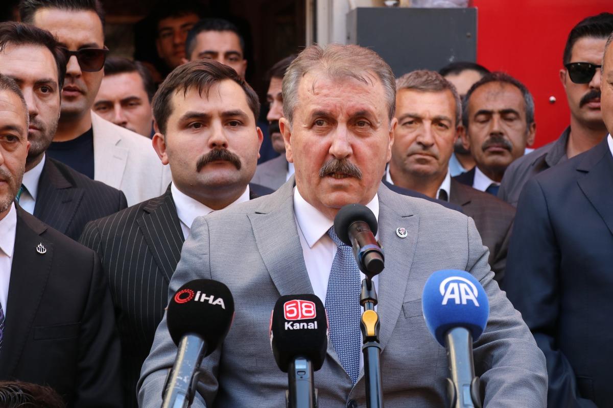 BBP lideri Destici den İ&ccedil;işleri Bakanı ve İstanbul Valisi ne teşekk&uuml;r: "Buna m&uuml;saade etmediler" 2