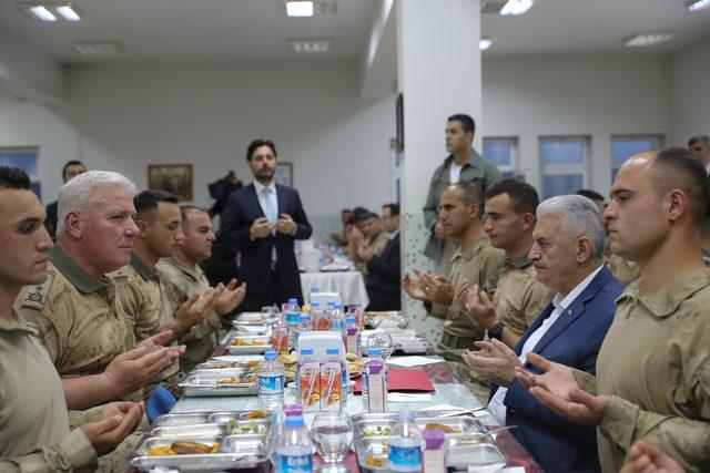 Başbakan Yıldırım: Siirt enişteyi Cumhurbaşkanı yapmaya karar vermiş (3)