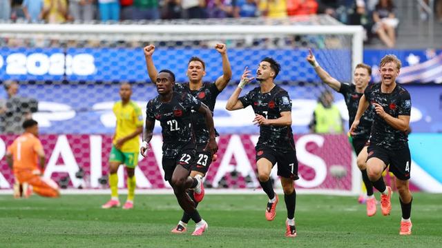Kanada 90+2'de güldü! Son 16 biletini son anda kaptı
