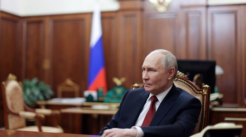Rusya lideri Putin akaryakıt krizini a&ccedil;ıkladı: "İhracatı tamamen yasaklayabiliriz"