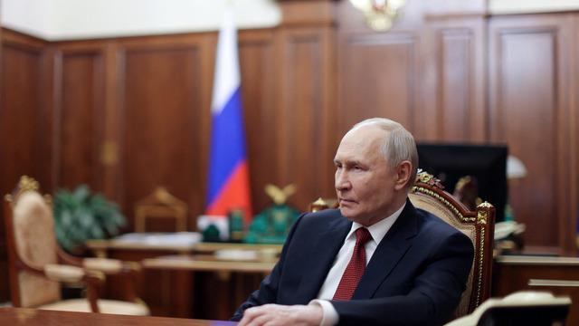 Rusya lideri Putin akaryakıt krizini açıkladı: İhracatı tamamen yasaklayabiliriz