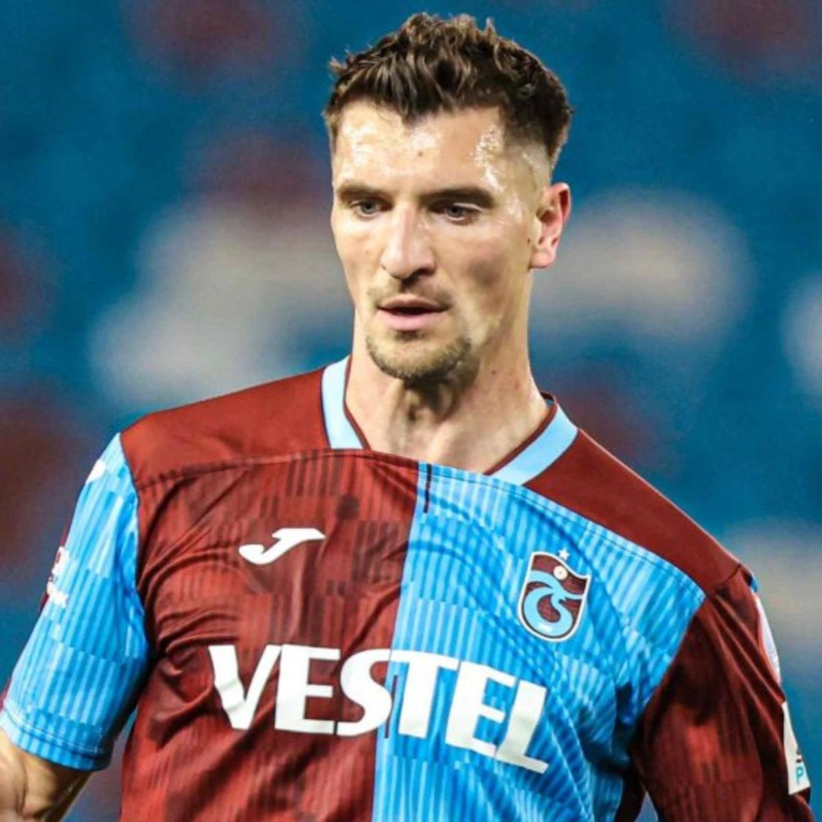 Acun Ilıcalı dan Premier League hamlesi! Hull City nin hedefinde Thomas Meunier var 3