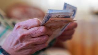 AK Parti'de gündem ekonomi! Emekliyi üzen haber