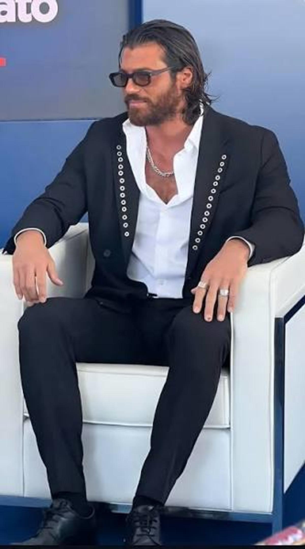 Can Yaman ve Faruk Turgut kavgası: Almanya&rsquo;larda paralı kadınlara &ccedil;apkınlığa gidip... 2