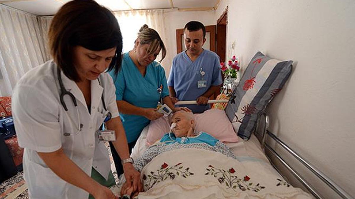 Sağlıkta yeni d&ouml;nem hayata ge&ccedil;irildi: Bakıma muhta&ccedil; hastalara 7/24 hizmet verilecek! 3
