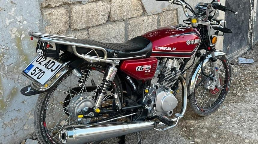 Park halindeki motosiklet &ccedil;alındı