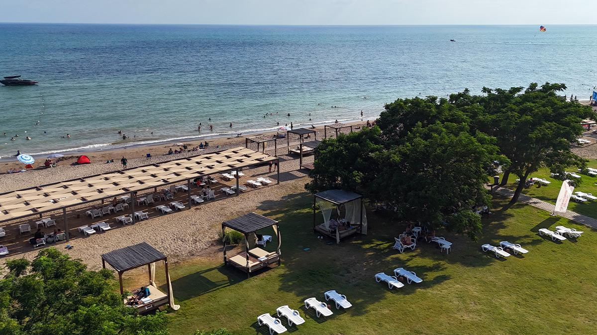 &Ccedil;eşme den Bodrum a, Marmaris ten Belek e halk plajlarına yoğun ilgi 3