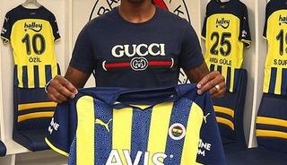 F.Bah&ccedil;eli eski yıldız geri d&ouml;nd&uuml;! 1. Lig'e imzayı attı