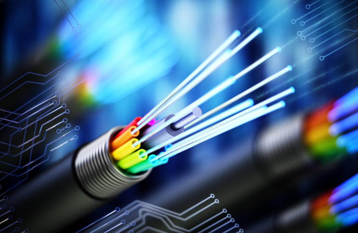 &Ccedil;in&rsquo;den fiber optikte hız rekoru: Tek kanalda 1,3 Tb/s veri aktarımı sağlandı 1