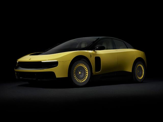 586 bin dolarlık elektrikli Ferrari kapış kapış gitti!