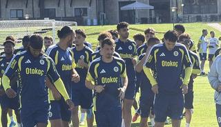 Bir k&ouml;t&uuml; haber daha! Fenerbah&ccedil;e'nin yeni transferi antrenmanda sakatlandı