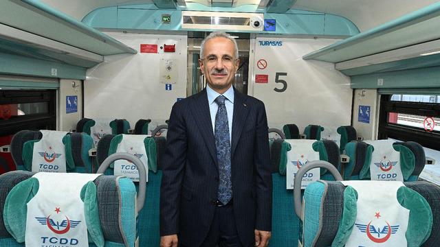 YHT'den ek sefer açıklaması! Ankara-Sivas hattında yeni düzenleme