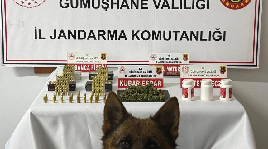 G&uuml;m&uuml;şhane&rsquo;de uyuşturucu operasyonu