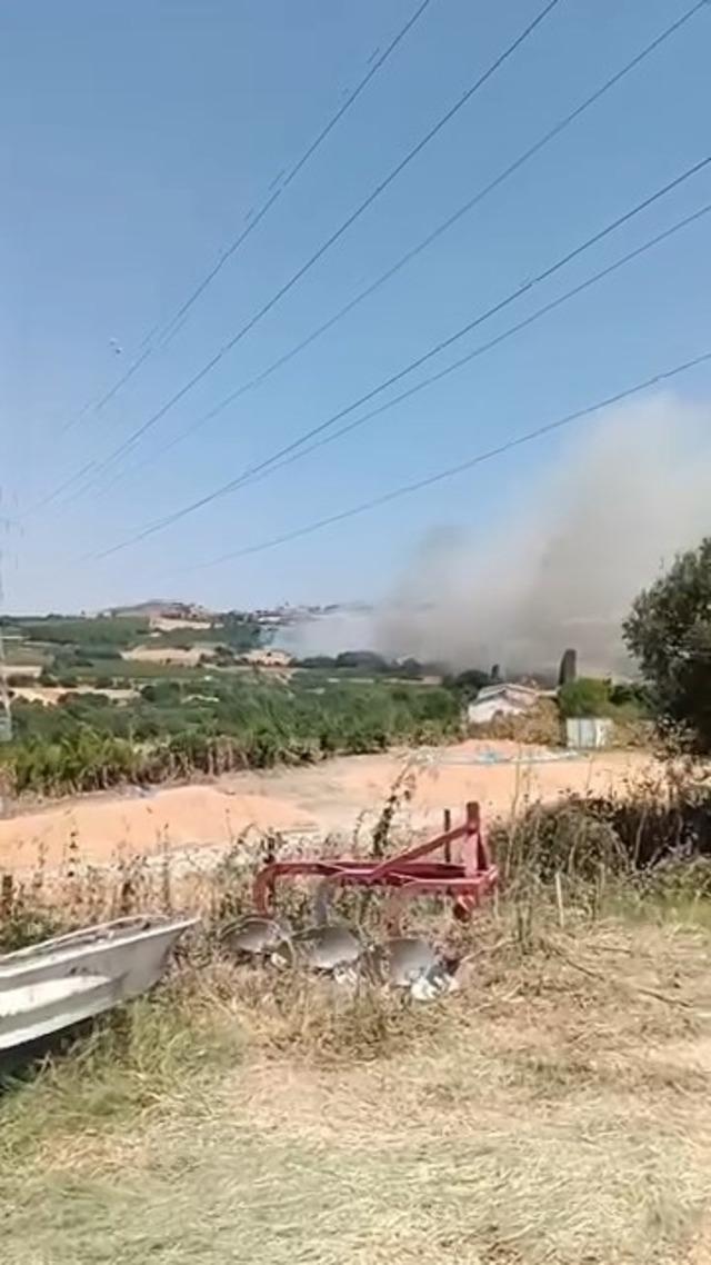 &Ccedil;anakkale&rsquo;de tarım arazisinde yangın 7