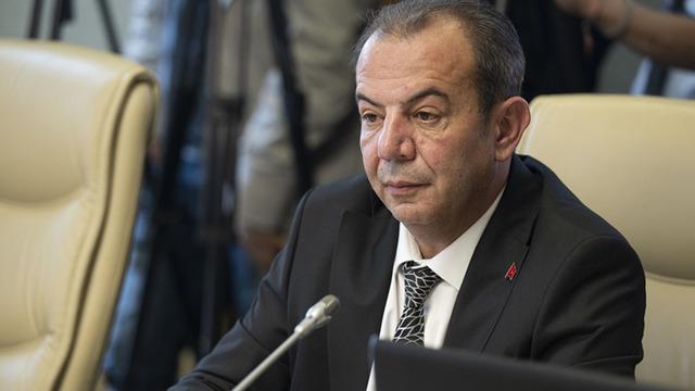Tanju Özcan’a bir davadan tahliye kararı! Cezaevinde kalmaya devam edecek