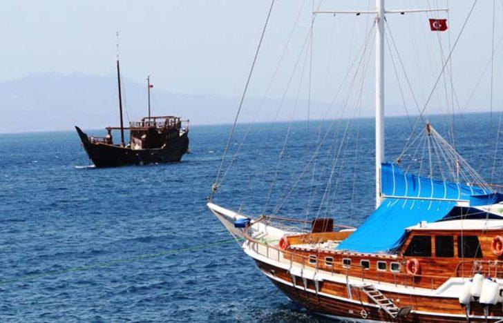 Muhteşem ahşap yat görenleri büyüledi G3