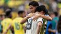 90+6'da gelen y�k�m sonras� Japon oyuncular bak�n ne yapt�!