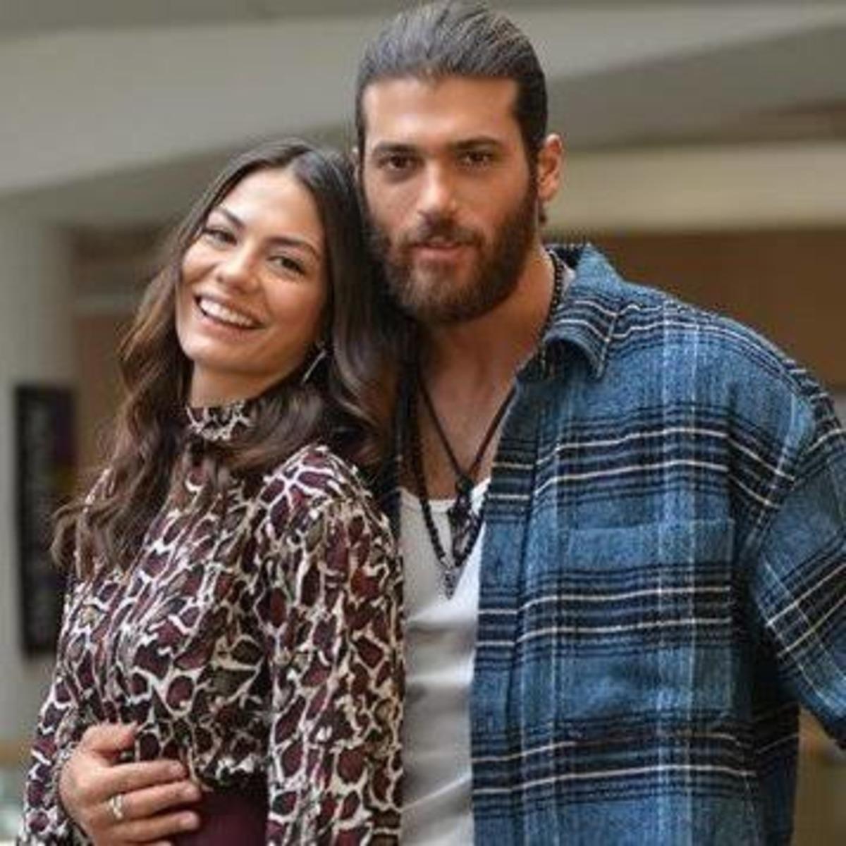 Can Yaman durmuyor: Şimdi de Demet &Ouml;zdemir iddiası... 3