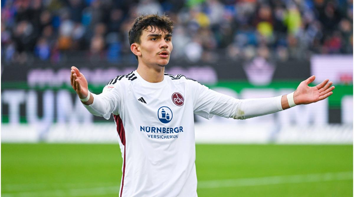 Her şey D&uuml;nya Kupası sonrası oldu! Can Uzun Galatasaray a kararını bildirdi 1