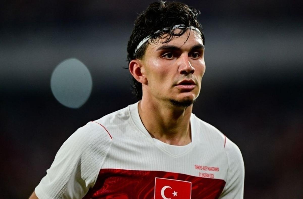 Her şey D&uuml;nya Kupası sonrası oldu! Can Uzun Galatasaray a kararını bildirdi 2