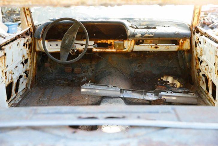 Hurda araçları adeta baştan yaratıyor!  G2