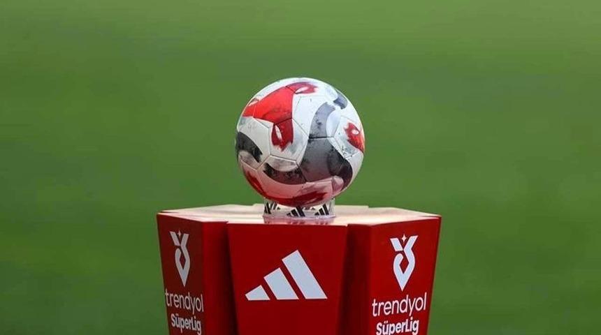 Son dakika: TFF'den yabancı kuralı a&ccedil;ıklaması! "Değişiklik s&ouml;z konusu değil"