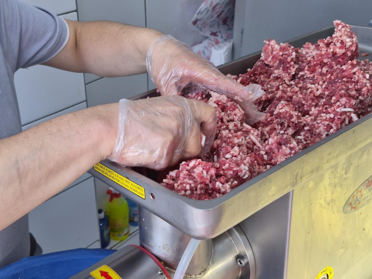 Tavuğu bu şekilde &ccedil;&ouml;zd&uuml;renler dikkat! Zehirlenme riskini artırıyor 2