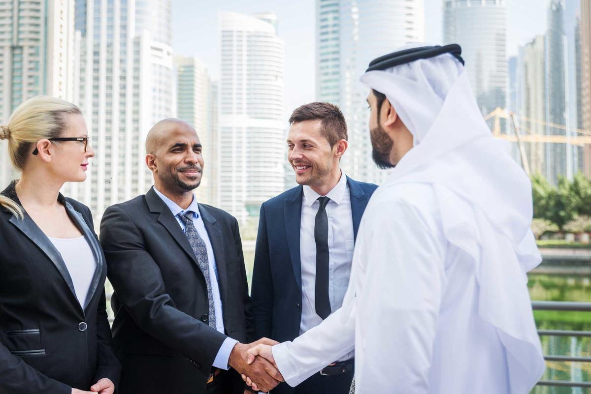 Dubai&rsquo;nin L&uuml;ks Ekonomisi Ger&ccedil;ekten Kime Kazandırıyor? 4