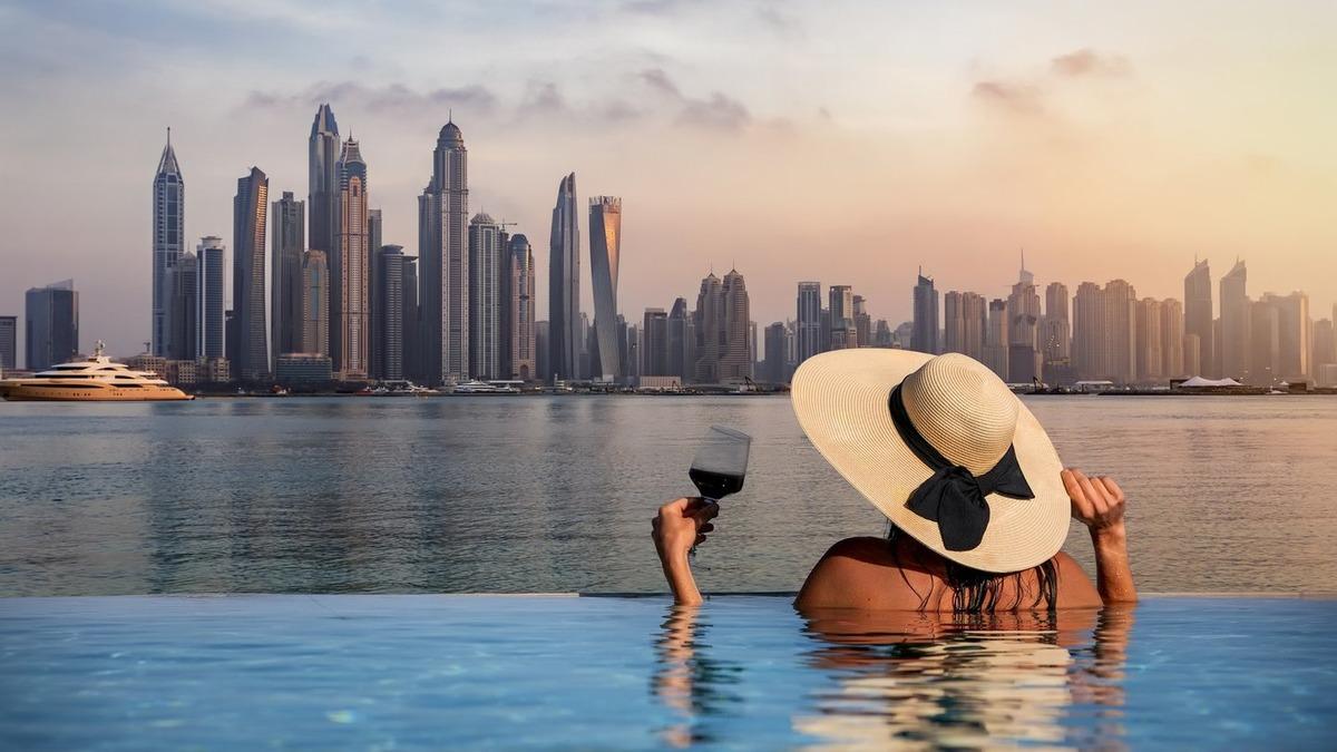 Dubai&rsquo;nin L&uuml;ks Ekonomisi Ger&ccedil;ekten Kime Kazandırıyor? 7