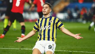Fenerbah&ccedil;e'den ayrılan Emre Mor'un yeni takımı şaşırttı!