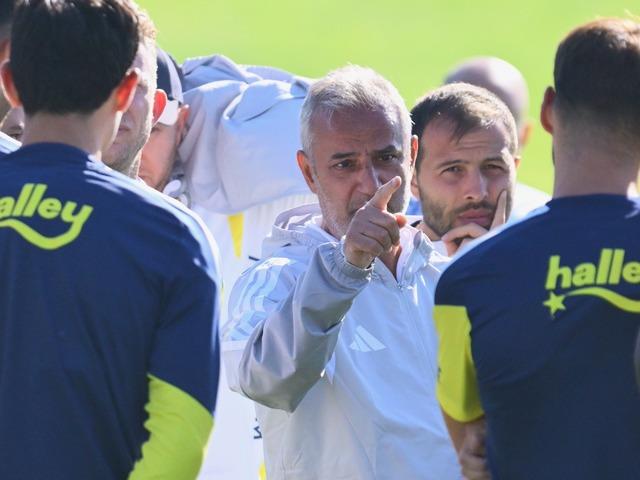 Fenerbah&ccedil;e'den sessiz sedasız ayrılık! İtalya'ya transfer oldu