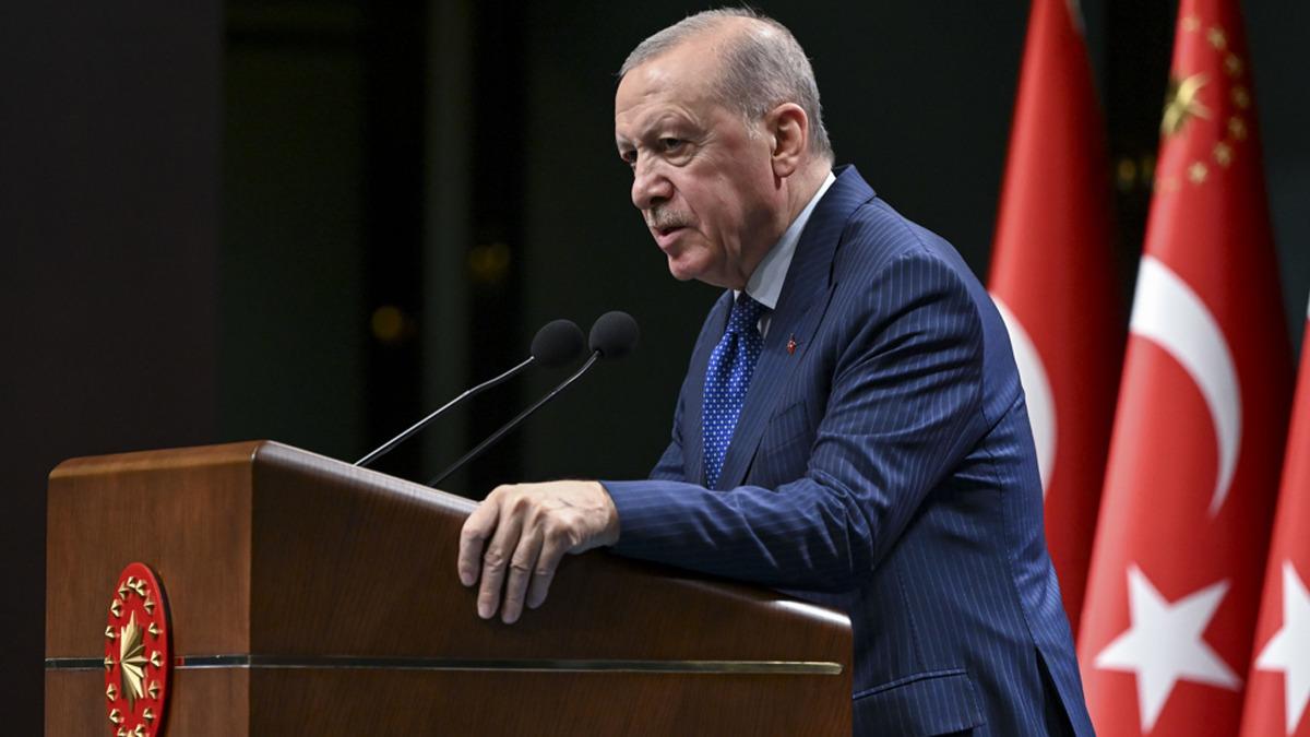 Cumhurbaşkanı Erdoğan: "Ana muhalefetin yapacağı en hayırlı iş k&ouml;t&uuml; sicilleri ile hesaplaşmasıdır" 3