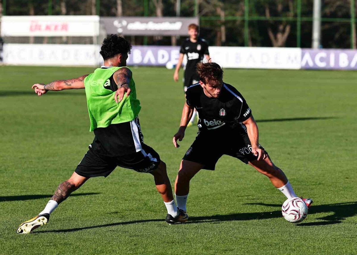 Beşiktaş, g&uuml;n&uuml; &ccedil;ift antrenmanla tamamladı 1