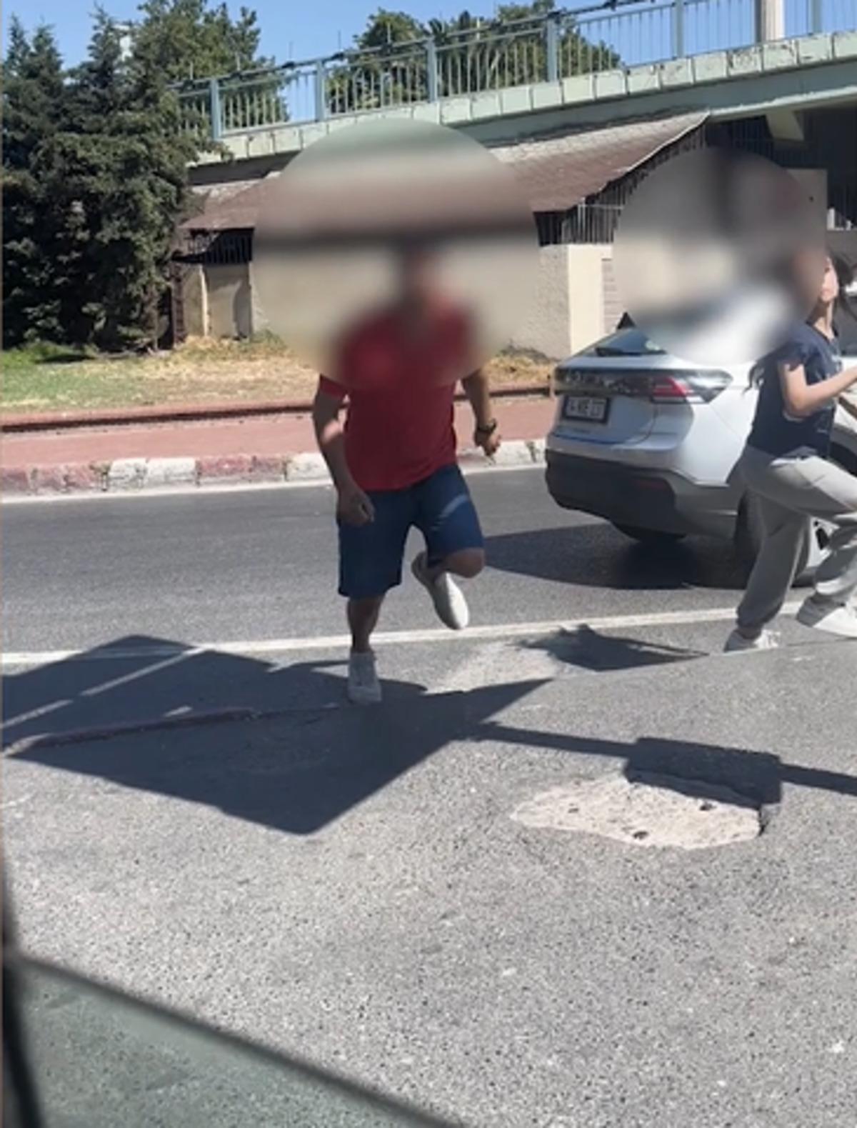 Fatih te takip ettiği aracın s&uuml;r&uuml;c&uuml;s&uuml;ne saldıran kişiye 180 bin lira ceza 1