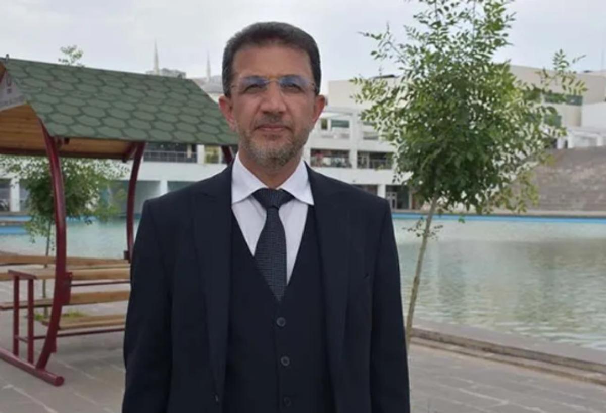 Şırnak ta rektör skandalı! Akrabalarını doldurdu, "İnancım gereği, emrimdir" diyerek savundu 2