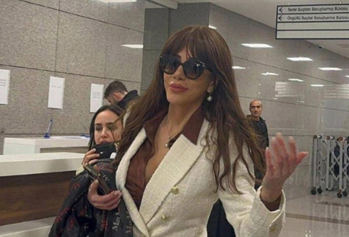 Spiker Ela R&uuml;meysa Cebeci i&ccedil;ini d&ouml;kt&uuml;: "Nefsimle y&uuml;zleştim" 2